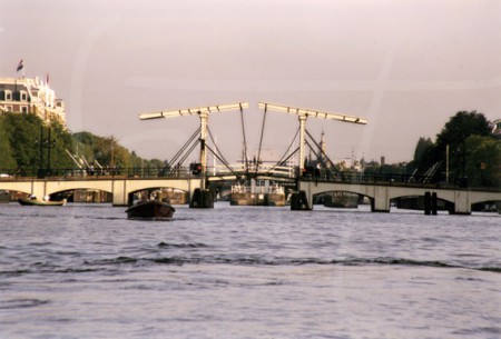 Canales